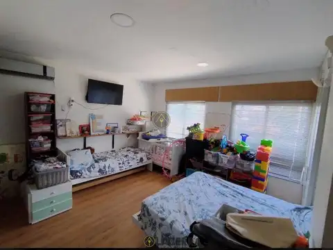 Depto Tipo Casa en Venta en Villa Ballester, USD 48.000