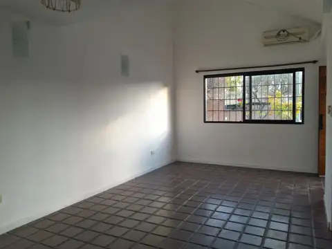 Casa en Alquiler en Godoy Cruz, $ 1.100.000