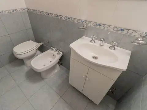 Laprida 165 , Piso 4