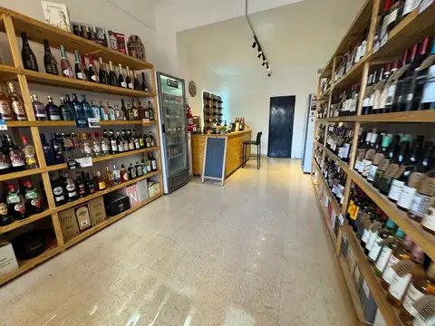 Local en Venta 65 años