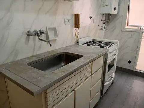 Avenida Rivadavia 3900