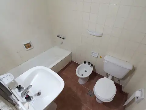 Departamento 3 ambientes con 1 baño