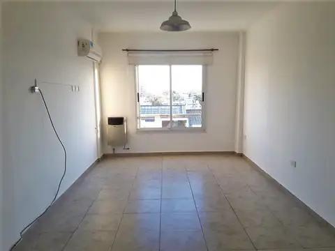 Monoambiente - zona 2 y 43