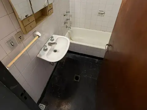 DEPARTAMENTO EN PLENO CENTRO DE MENDOZA
