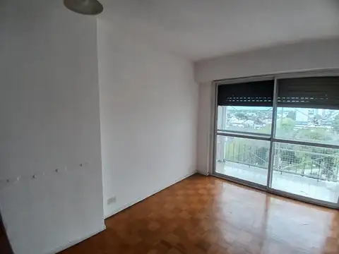 Ramon Franco 6200, Piso 8°