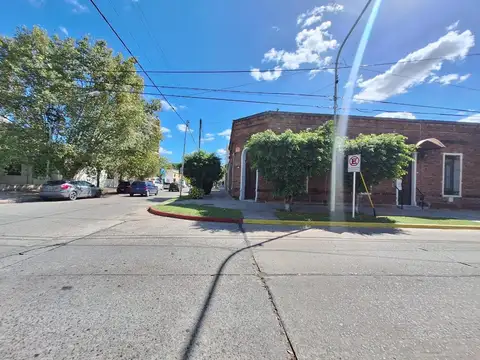 CASA EN VENTA CAMPANA CENTRO