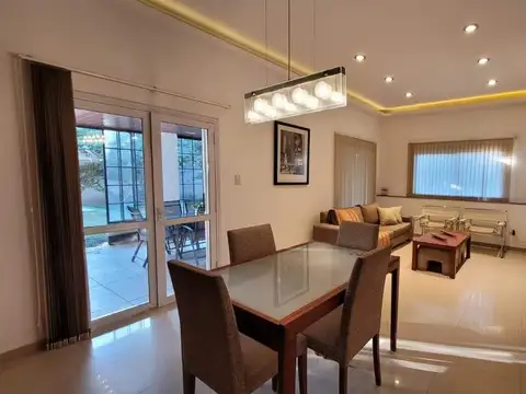 IMPORTANTE CASA EN VENTA 3 DORMITORIOS PILETA QUINCHO VILLA ALLENDE