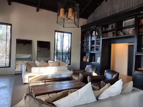 Terreno en Venta de 903,0 m2