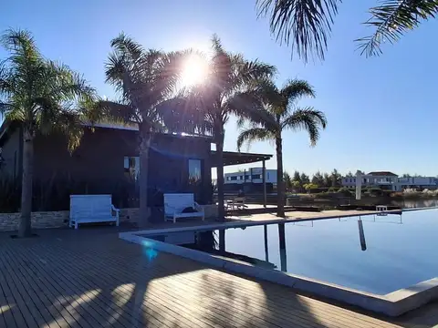 Terreno en Venta en El Naudir, USD 98.000