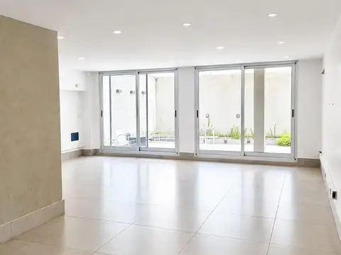 Oficina 2 ambientes con 2 baños