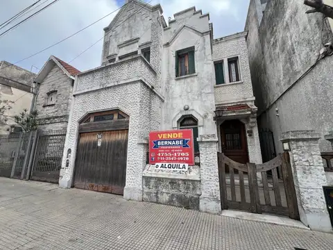 ALQUILER CASA 5 AMB CON QUINCHO SAN MARTIN CENTRO