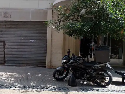 ALQUILER DE IMPECABLE LOCAL GASTRONOMICO