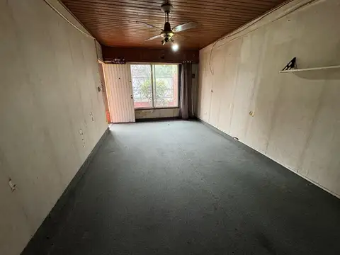Depto Tipo Casa 3 ambientes con 1 baño