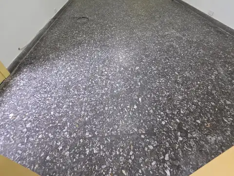 Depto Tipo Casa en Alquiler de 3 ambientes