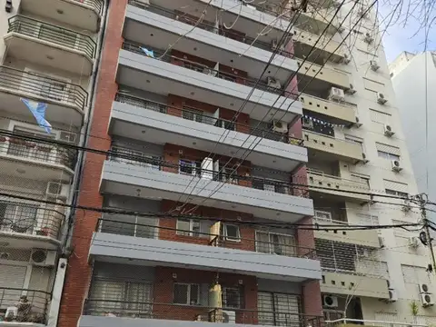 Cullen 4800, Piso 2