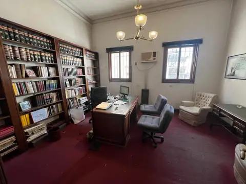 Oportunidad! Hermoso piso en Pleno Centro Porteño
