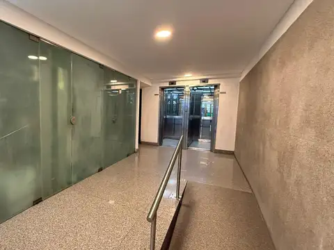 Oficina en Venta en Tribunales, USD 94.000