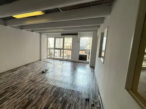 Oficina en Venta 25 años