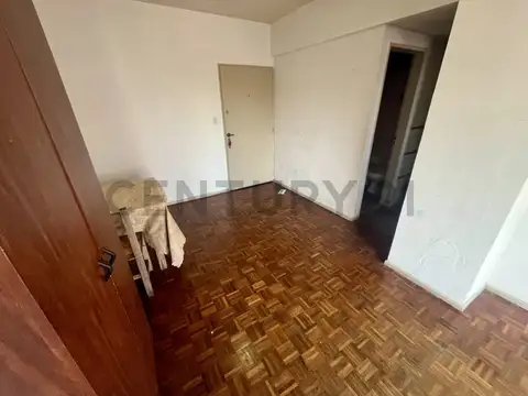 AV. JUAN DE GARAY 3800, Piso 5