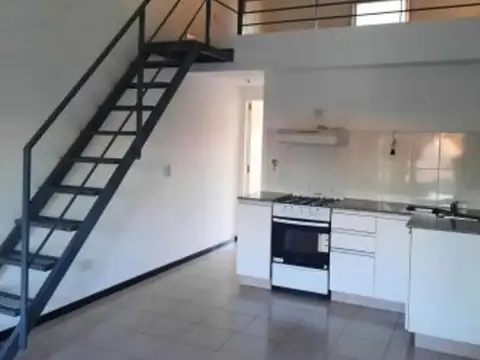 Depto Tipo Casa en Venta de 2 ambientes