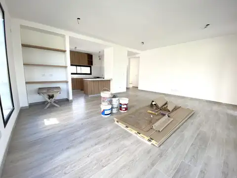 Casa en Venta en Pilar del Este - Santa Emilia, USD 187.000