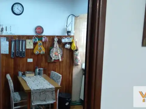 Avenida Bartolomé Mitre e/ Esquiú y Strobel