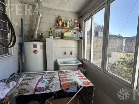 Depto Tipo Casa en Venta 40 años