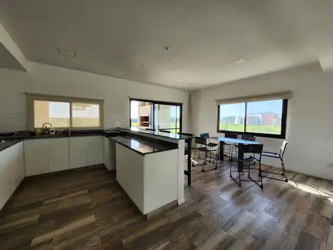 Casa en Venta al Oeste