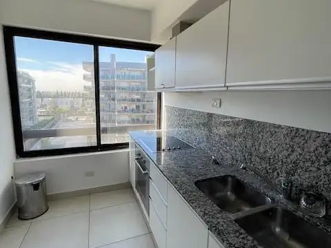 Departamento en Venta de 4 dormitorios