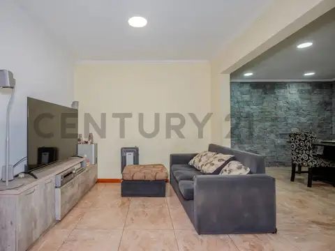 Casa en Venta en Martin Coronado, USD 110.000