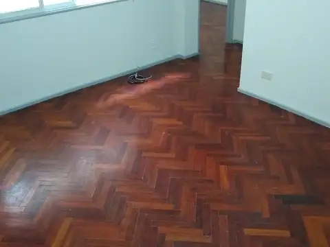 Colegiales 2 Ambientes Lateral Muy Buen Estado