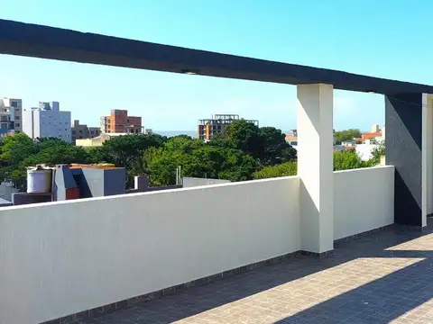 EXCLUSIVO DEPARTAMENTO EN PLANTA BAJA CON GARAGE A ESTRENAR