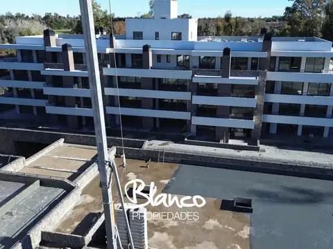 Departamento en Venta con 1 cocheras