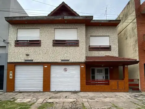 Venta Block 2 Casas en PH garage y local - jardin - 4 dormitorios  - san martin san andres lote 11x1