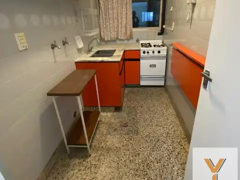Yrigoyen e/ San José y Santiago del Estero.