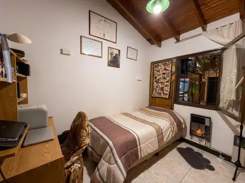 Oportunidad hermosa Casa en venta 3 dormitorios con quincho y cochera en Barrio Viajantes, Las Heras
