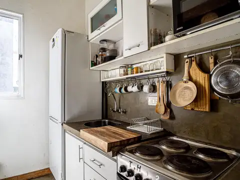 Venta PH 3 ambientes más escritorio, quincho y terraza propia. Palermo.