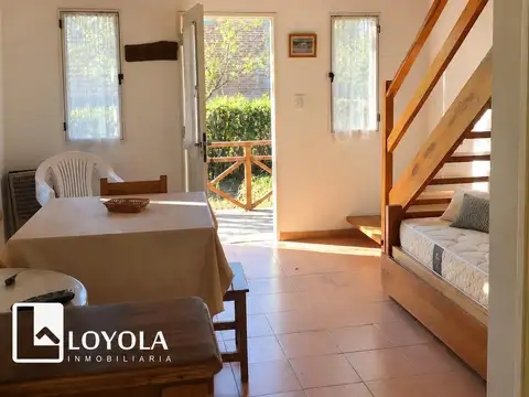 Casa 2 ambientes con 1 baño