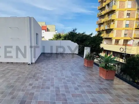 PH 4 Amb Reciclado a Nuevo - Entrada Independiente - Gran Terraza con Potencial en CABA