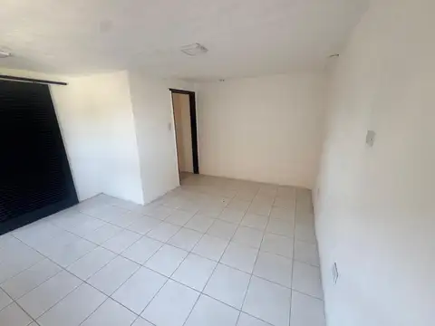 Depto Tipo Casa 2 ambientes con 1 baño