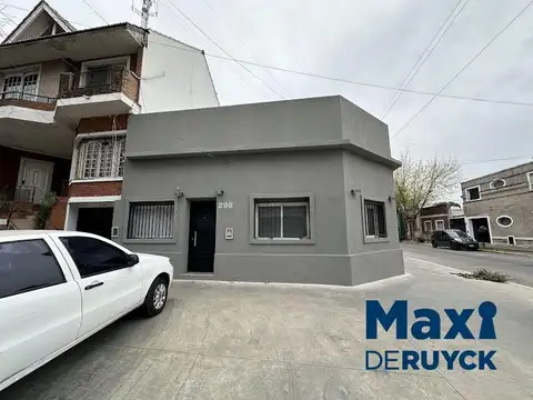 Paso esquina Alvear