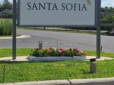 Nev. Venta De Lote Interno En Santa Sofia