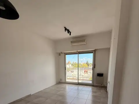 Departamento en Alquiler en La Plata, $ 650.000