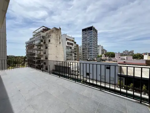Oficina en alquiler en Mansión Buschiazzo Palermo con terraza a estrenar.