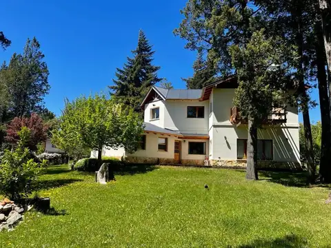 Casa en venta de 4 ambientes en Bariloche