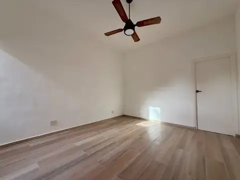 Depto Tipo Casa en Venta 69 años