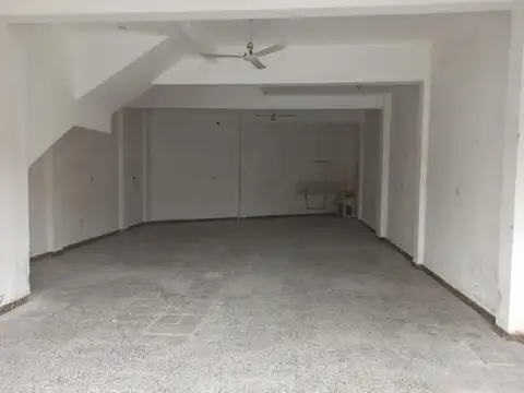 Local en Venta Via Pública