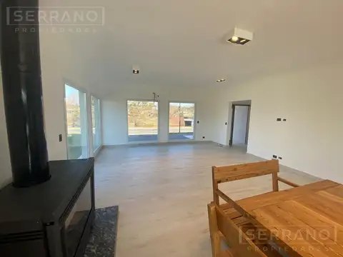 Casa en Venta en El Cazal, USD 265.000