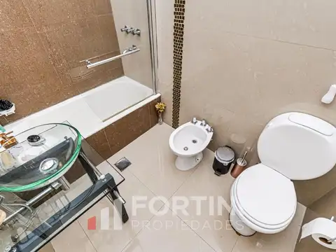 Venta Casa 3 ambientes centro Villa Ballester