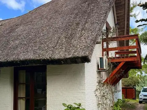 Casa Pinares